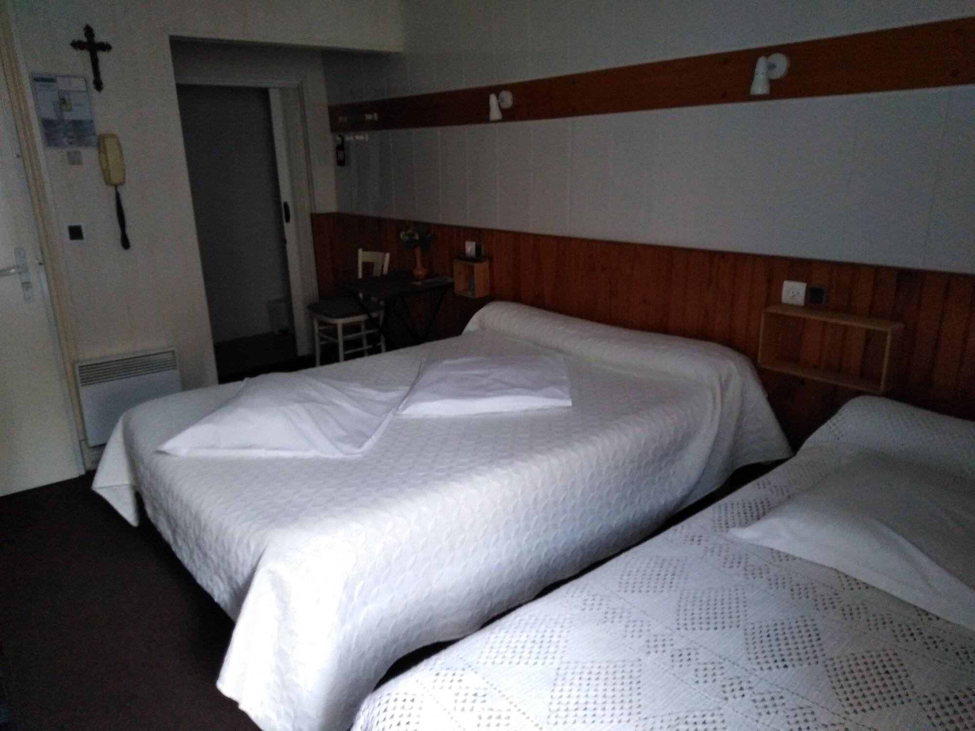 Saint Louis Hotel